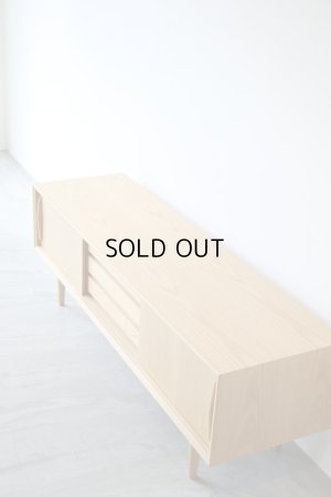 画像3: TVボード