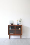 GLASS CABINET
