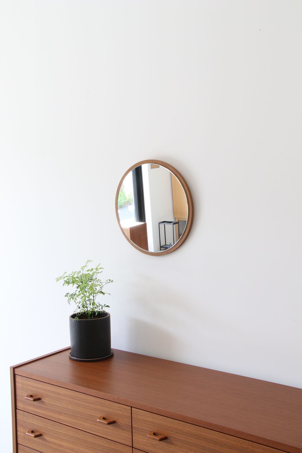 WALL MIRROR