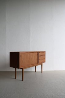 北欧ヴィンテージへの オマージュから生まれた美しい家具 JULIE