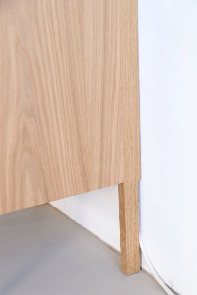 画像12: NIGHT TABLE (12)