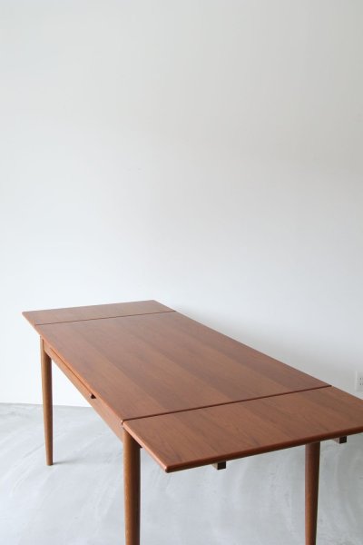 画像7: EXT DINING TABLE (7)