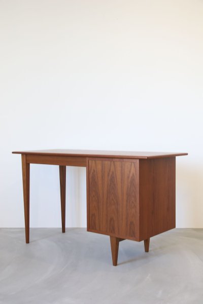 画像5: デスク（お渡し時期：3月下旬〜4月中旬頃） (5)