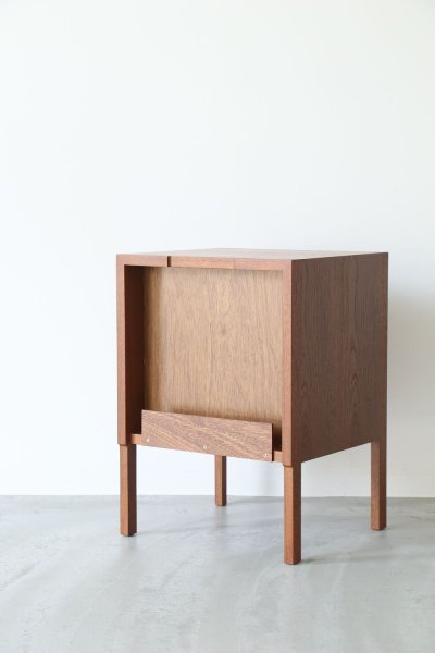 画像10: NIGHT TABLE (10)