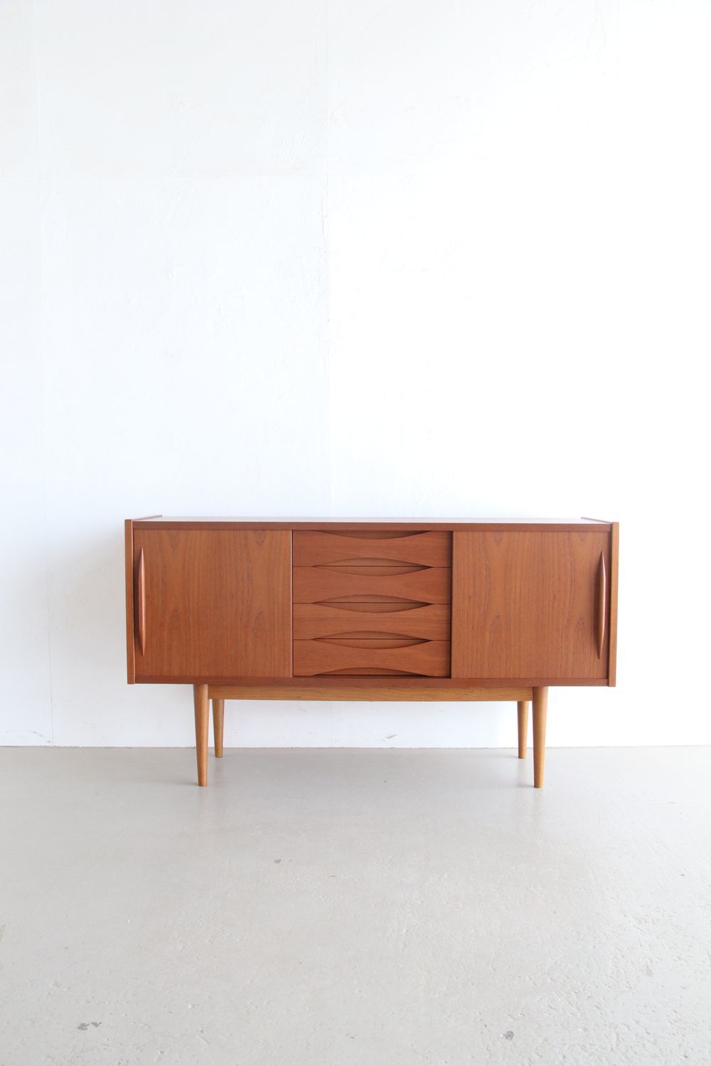 サイドボード Ol 0076 北欧家具 オーダー家具なら Sac Works