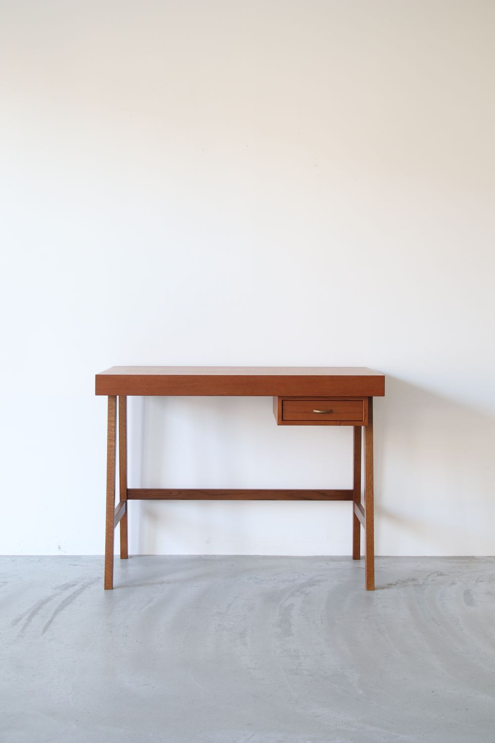 デスク（お渡し時期：3月下旬〜4月中旬頃）[EP-054] | 北欧家具