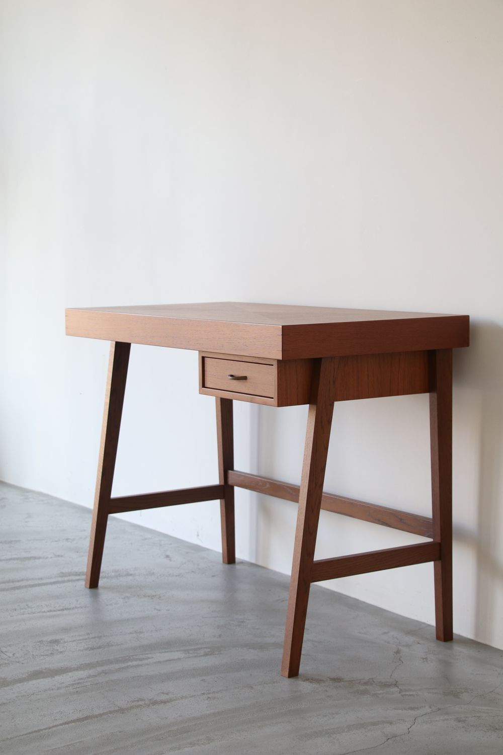 デスク（お渡し時期：3月下旬〜4月中旬頃）[EP-054] | 北欧家具